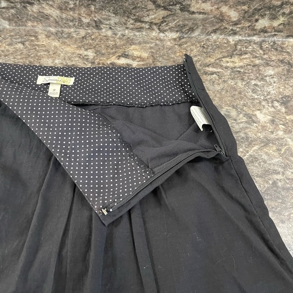 Speechless Juniors  Black A-Line Skirt with White Embroidery Size 9 - Picture 4 of 7